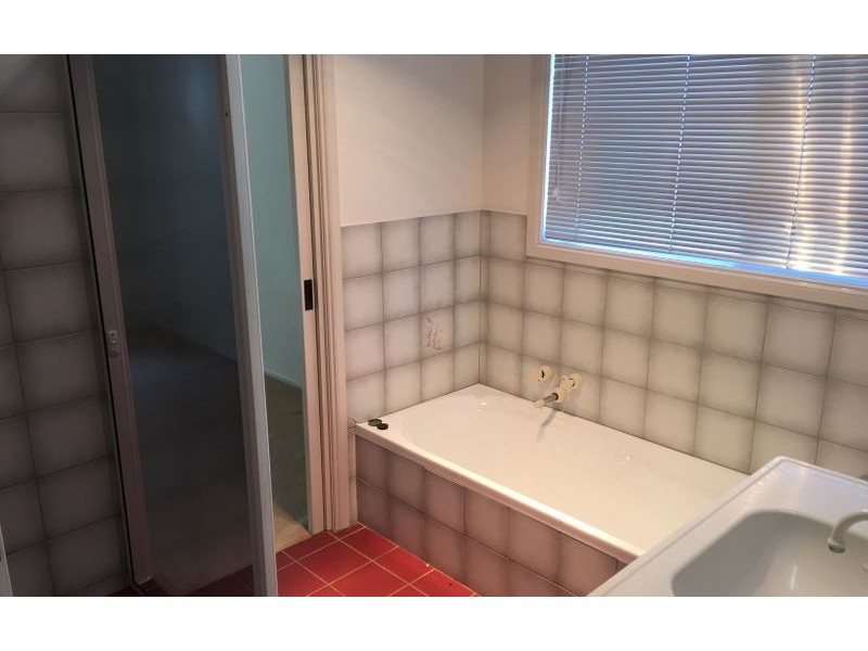 21 Glendale Avenue, Albury NSW 2640