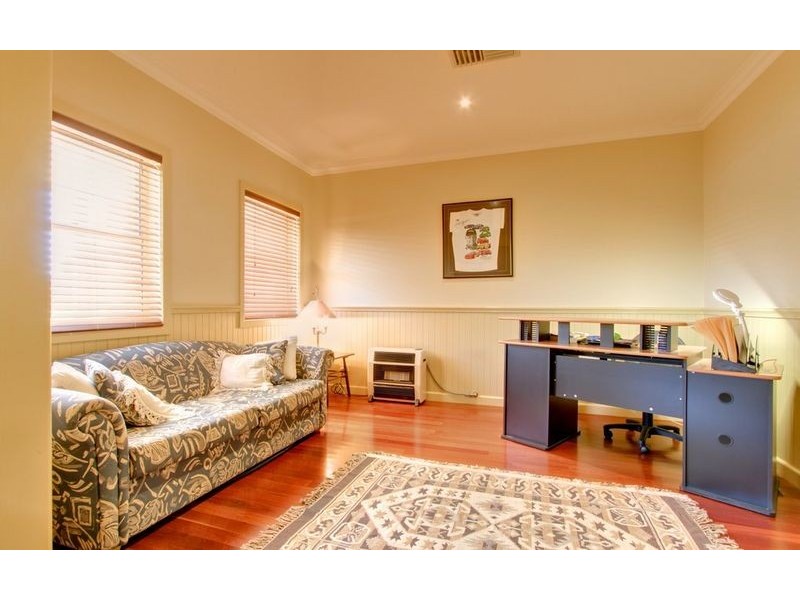 21 The Grove, Thurgoona NSW 2640