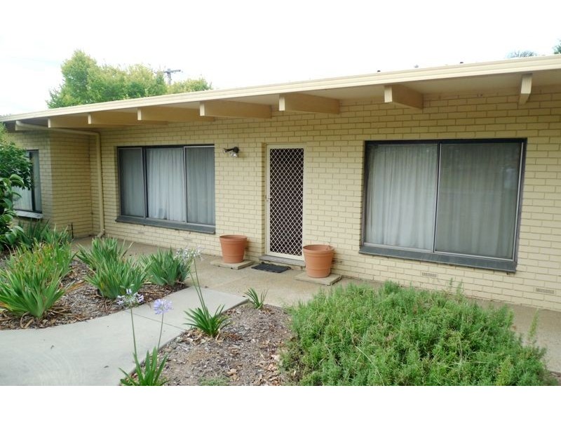 1109 Wingara Street, Lavington NSW 2641