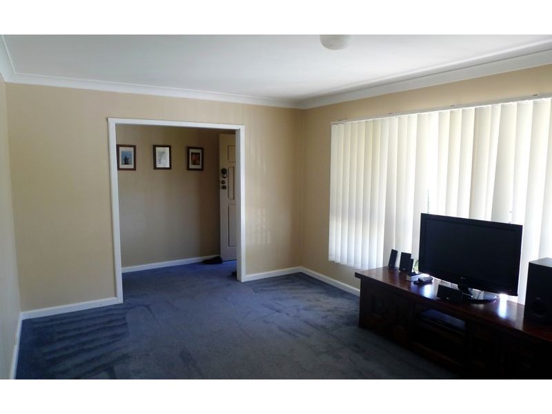 545 Williams Street, Lavington NSW 2641
