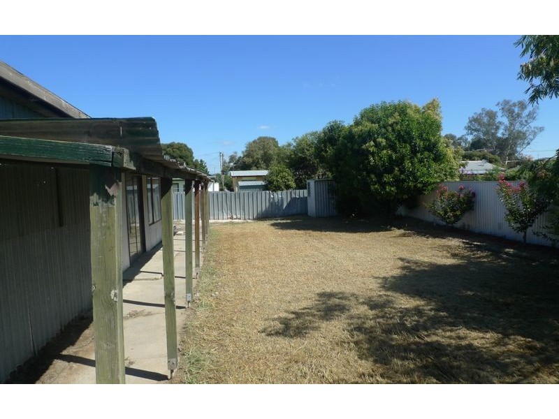 545 Williams Street, Lavington NSW 2641