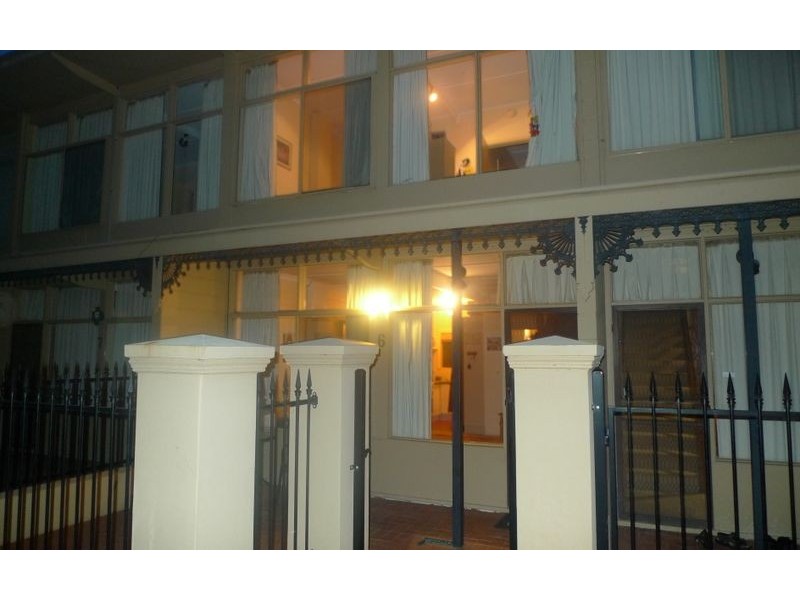 6/750 Macauley Street, Albury NSW 2640