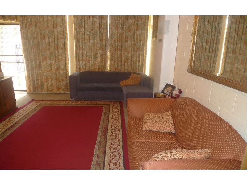 6/750 Macauley Street, Albury NSW 2640