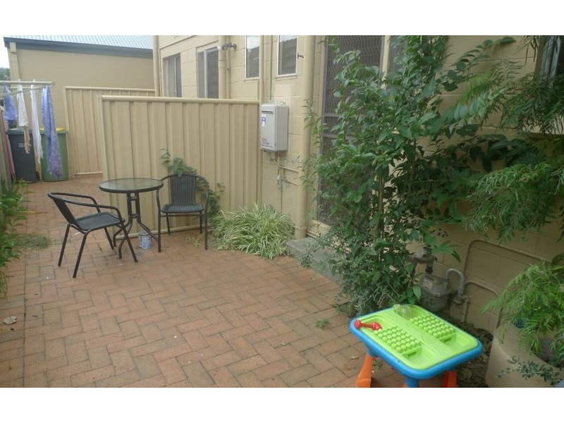 6/750 Macauley Street, Albury NSW 2640