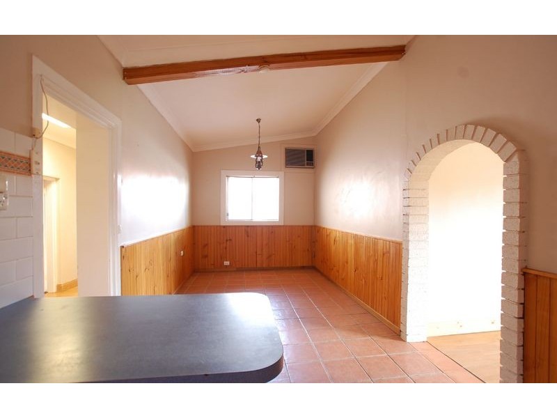 402 Dick Road, Lavington NSW 2641