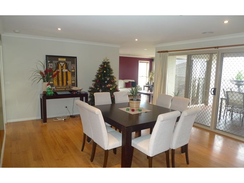 54 Newton Circuit, Thurgoona NSW 2640