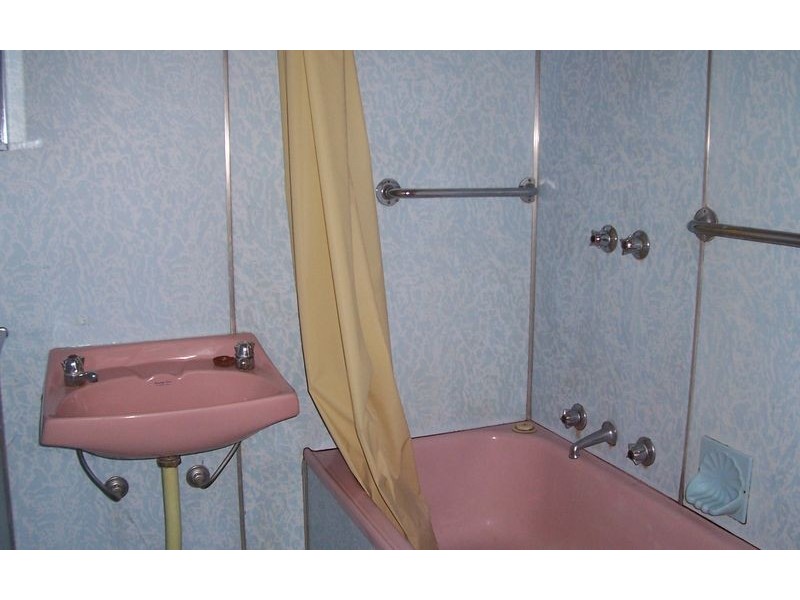 2/546 Thompson Street, Albury NSW 2640