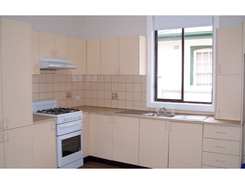 351 Macauley Street, Albury NSW 2640