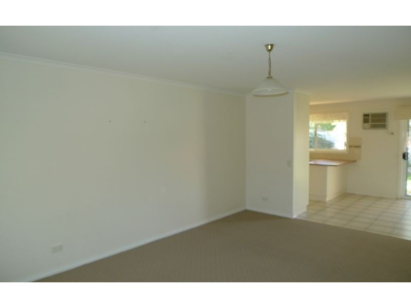 2 Johnston Road, Albury NSW 2640