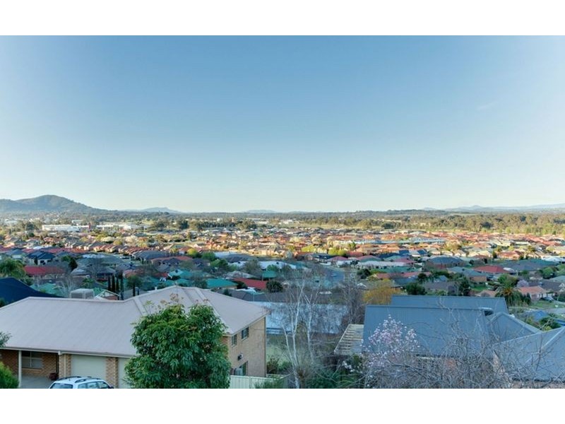39 Sunrise Terrace, Albury NSW 2640