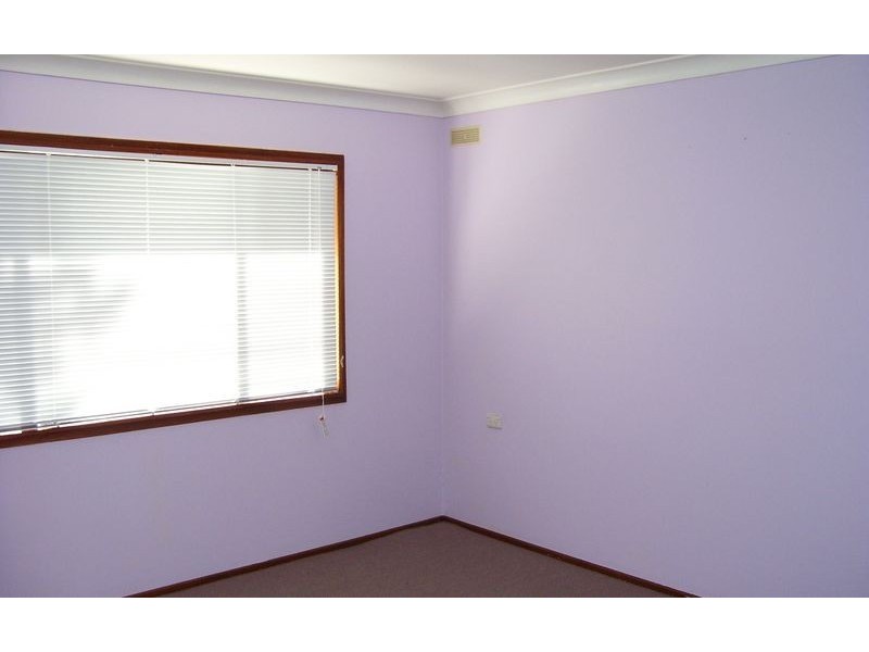 16 Cassia Street, Albury NSW 2640