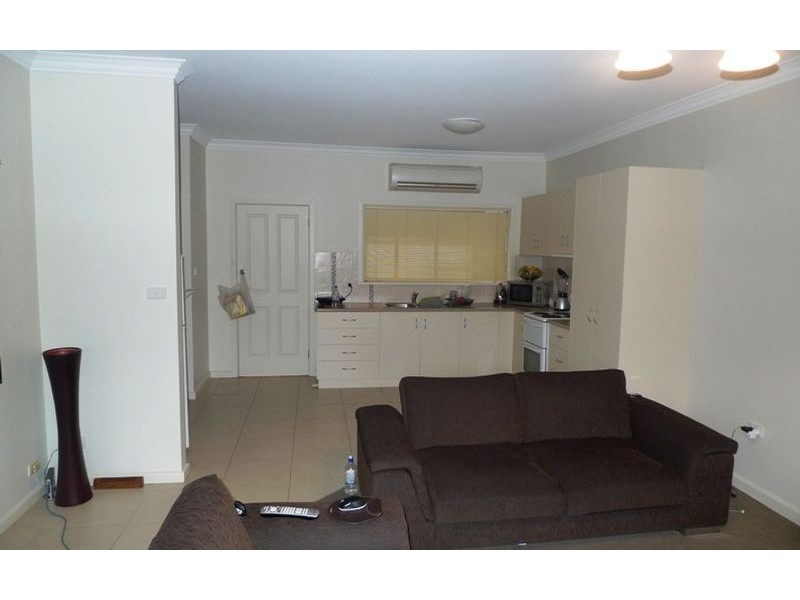 3/300 Norfolk Street, East Albury NSW 2640