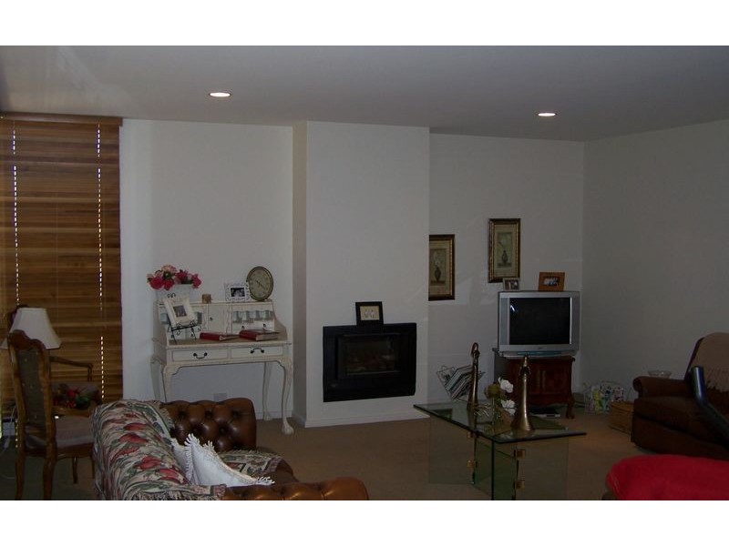 210 Bernhardt Street, Albury NSW 2640