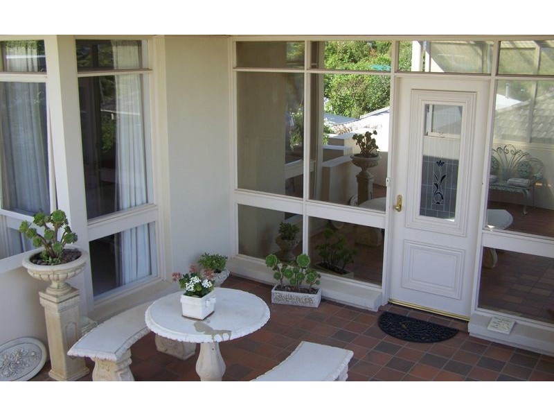 210 Bernhardt Street, Albury NSW 2640