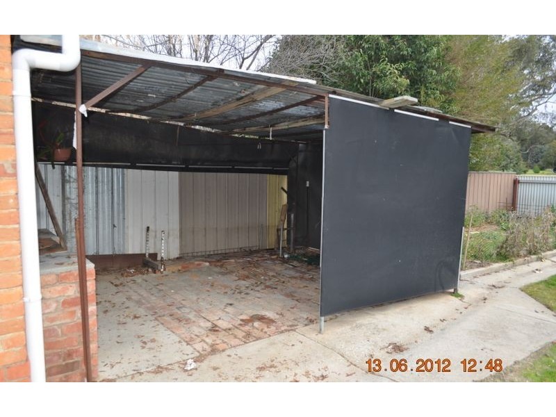 871 St James Crescent, Albury NSW 2640