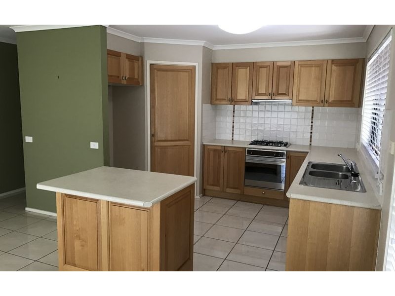 2/419 Mcdonald Road, Lavington NSW 2641