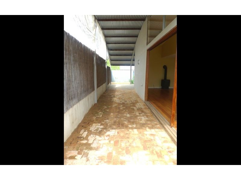 679 Pearsall Street, Lavington NSW 2641