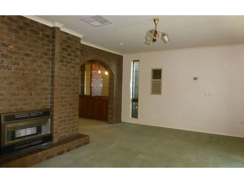 589 Zago Court, Lavington NSW 2641