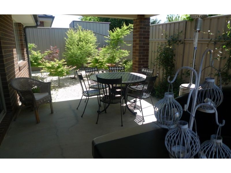 16 Stringybark Court, Thurgoona NSW 2640