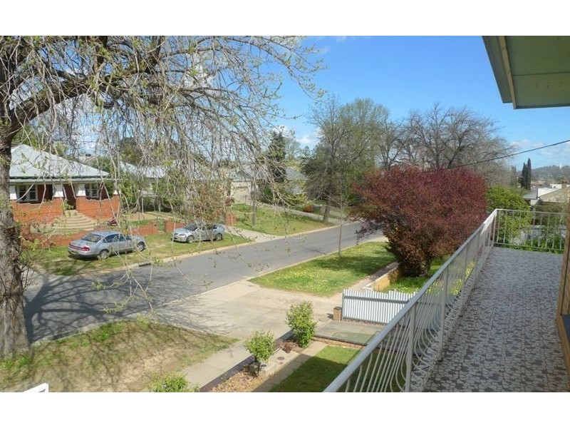 1/300 Norfolk Street, Albury NSW 2640