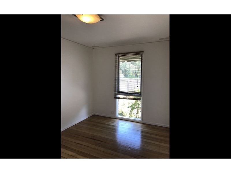 10 Algona Road, Lavington NSW 2641