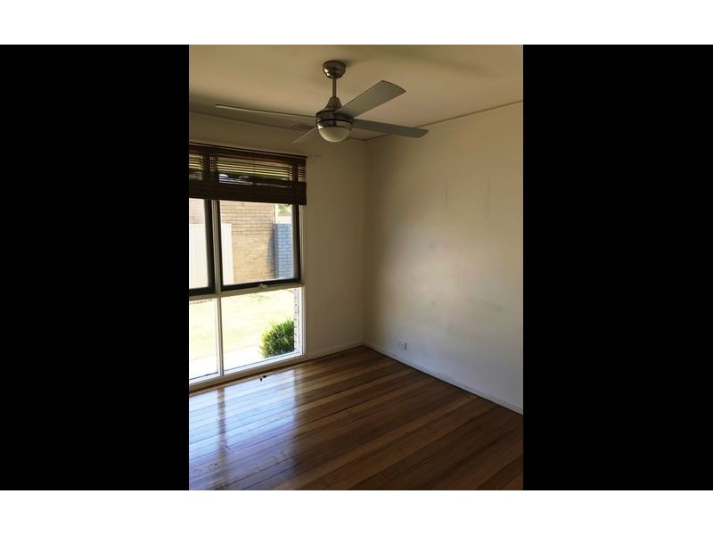 10 Algona Road, Lavington NSW 2641