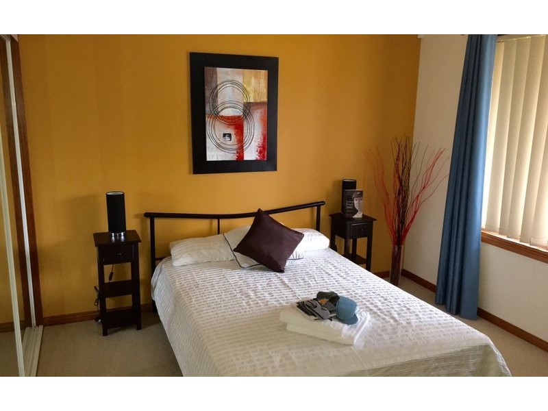 3/438 Kotthoff Street, Lavington NSW 2641