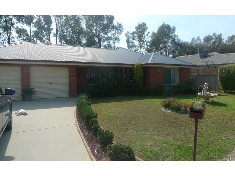 5 Fade Court, Wodonga VIC 3690