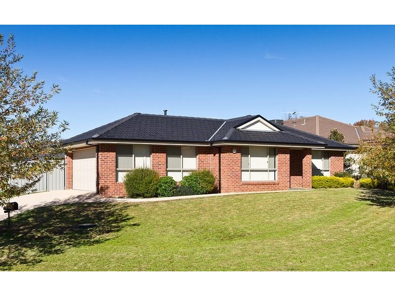29 Squirrel Glider Drive, Thurgoona NSW 2640