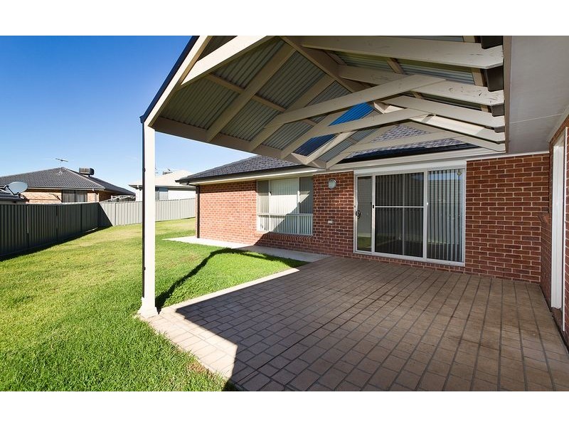 29 Squirrel Glider Drive, Thurgoona NSW 2640