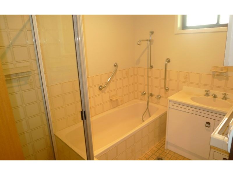 4/438 Solomon Street, West Albury NSW 2640