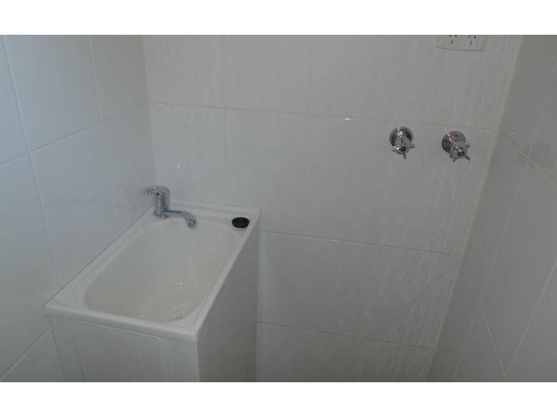 387 Eden Street, Lavington NSW 2641