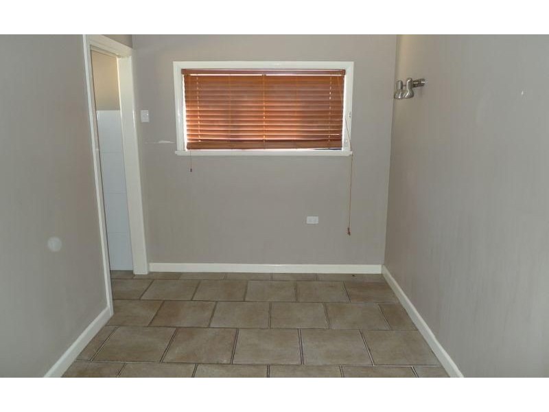 387 Eden Street, Lavington NSW 2641