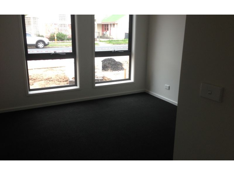 444 Kotthoff Street, Lavington NSW 2641