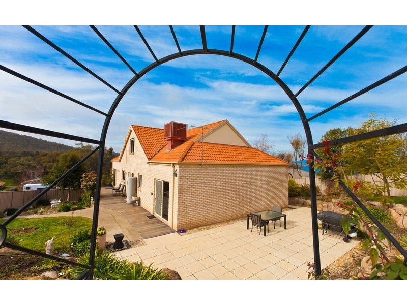 17 Briwood Court, Albury NSW 2640