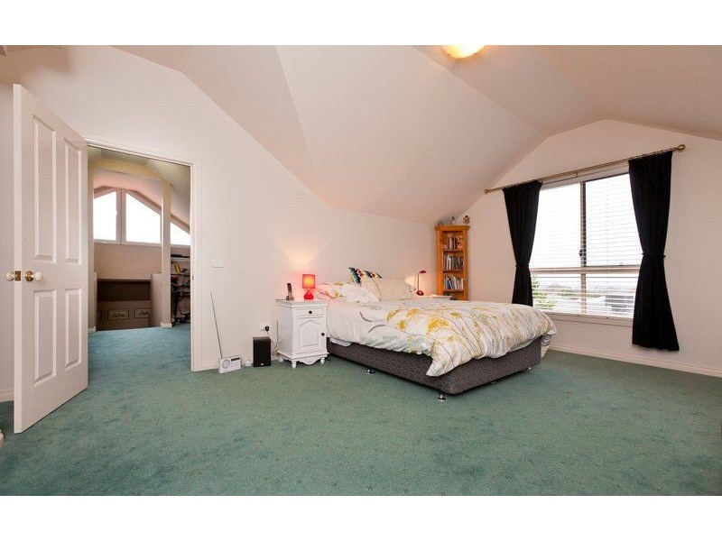 17 Briwood Court, Albury NSW 2640