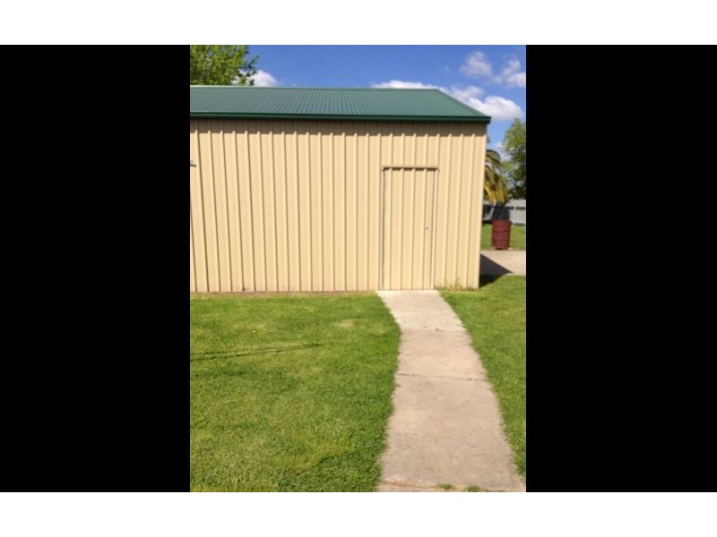 466 Bownds Street, Lavington NSW 2641