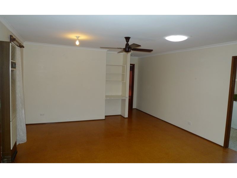 332 Haines Court, Lavington NSW 2641