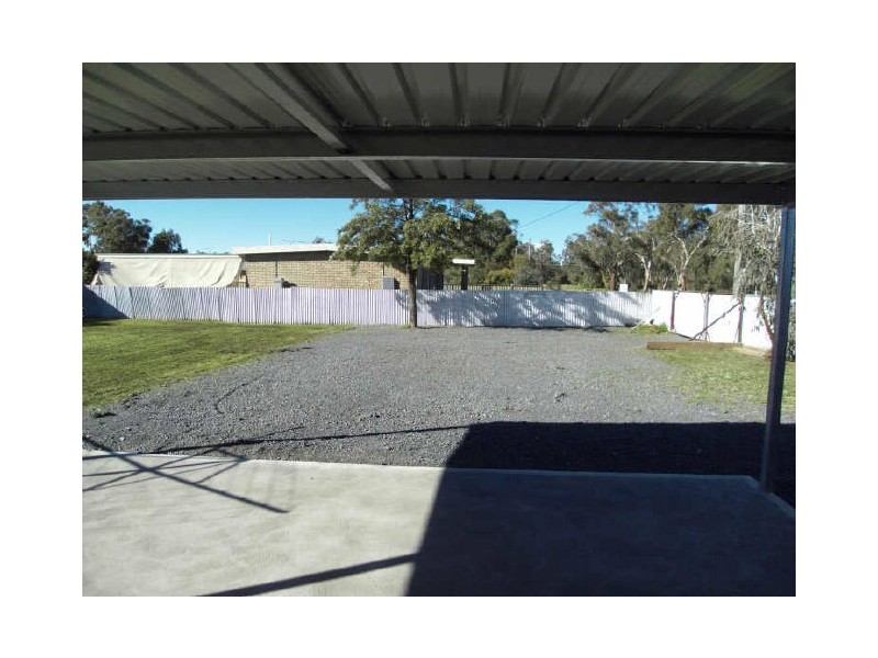 122 Larmer Street, Howlong NSW 2643