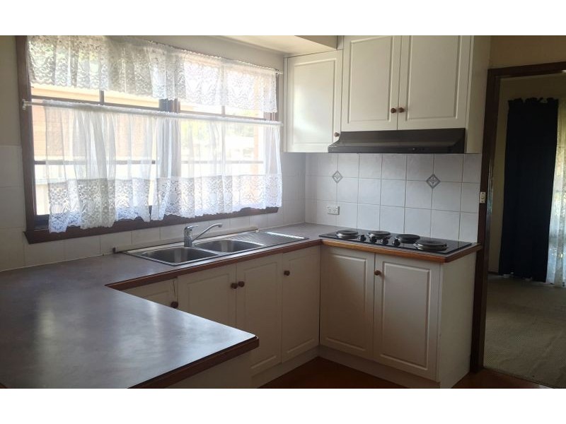 357 Sutherland Street, Lavington NSW 2641