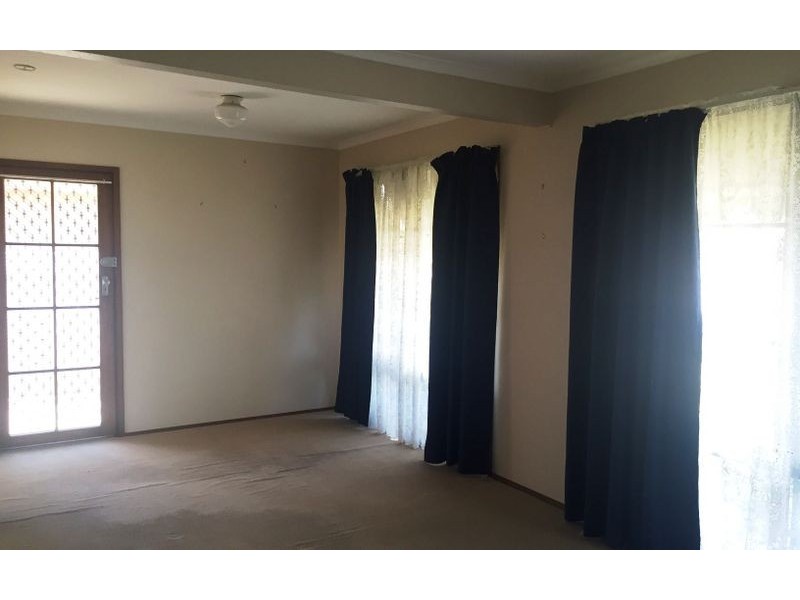 357 Sutherland Street, Lavington NSW 2641