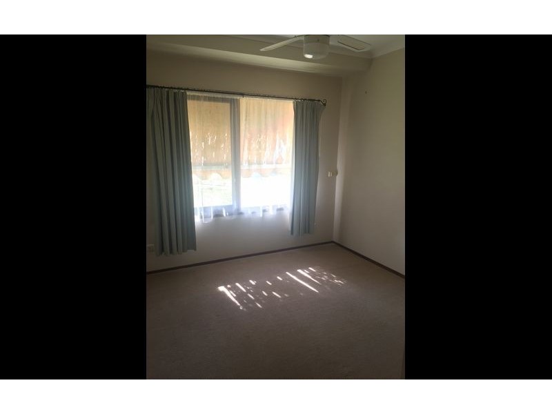 357 Sutherland Street, Lavington NSW 2641