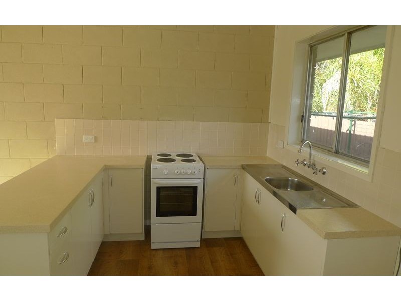 4/495 Hartley Street, Lavington NSW 2641