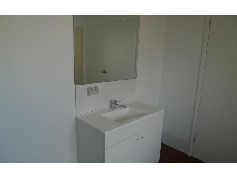 4/495 Hartley Street, Lavington NSW 2641