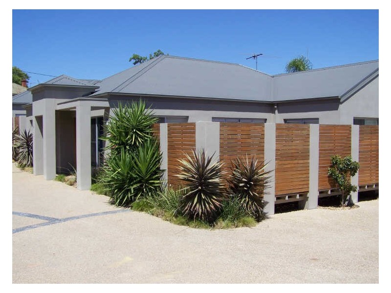 2/338 Norfolk Street, East Albury NSW 2640