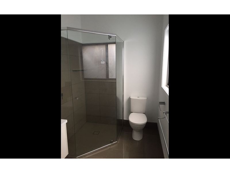 10 Birdie Place, Thurgoona NSW 2640