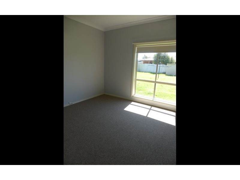 384 Union Road, Lavington NSW 2641