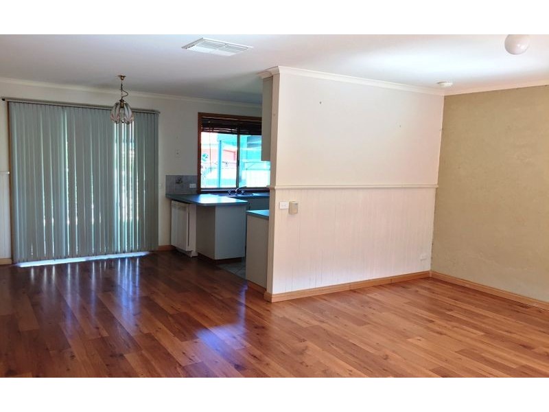 1/1 Saville Avenue, Lavington NSW 2641