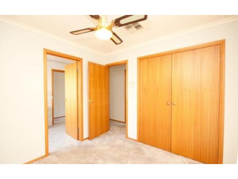 1/1 Saville Avenue, Lavington NSW 2641