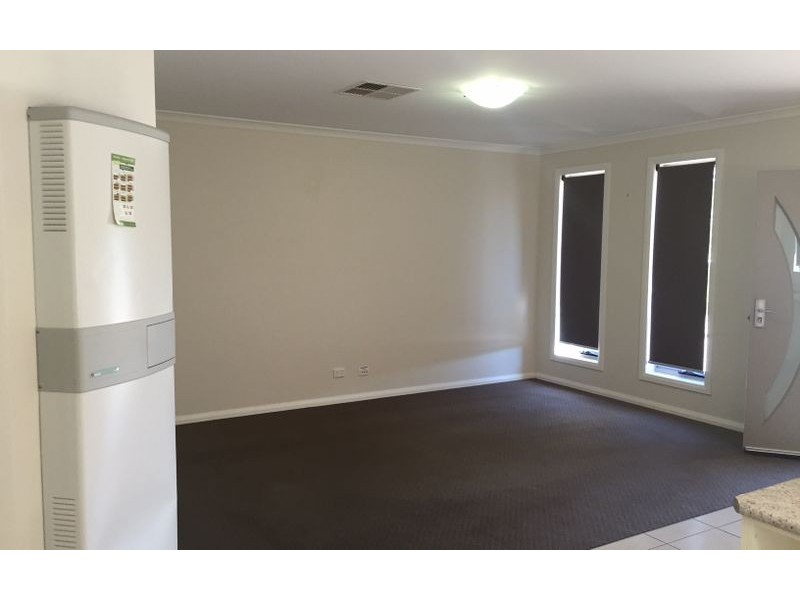 15 Stringybark Court, Thurgoona NSW 2640